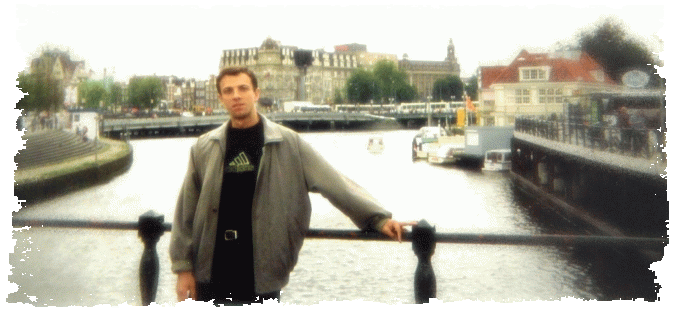 0197. Netherlands. Amsterdam. Damrak 20.07.2001